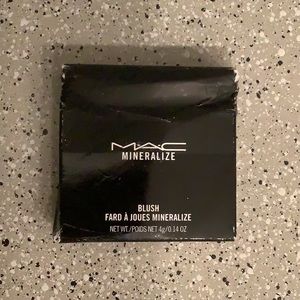 New Mac Mineralize Blush Sweet Enough